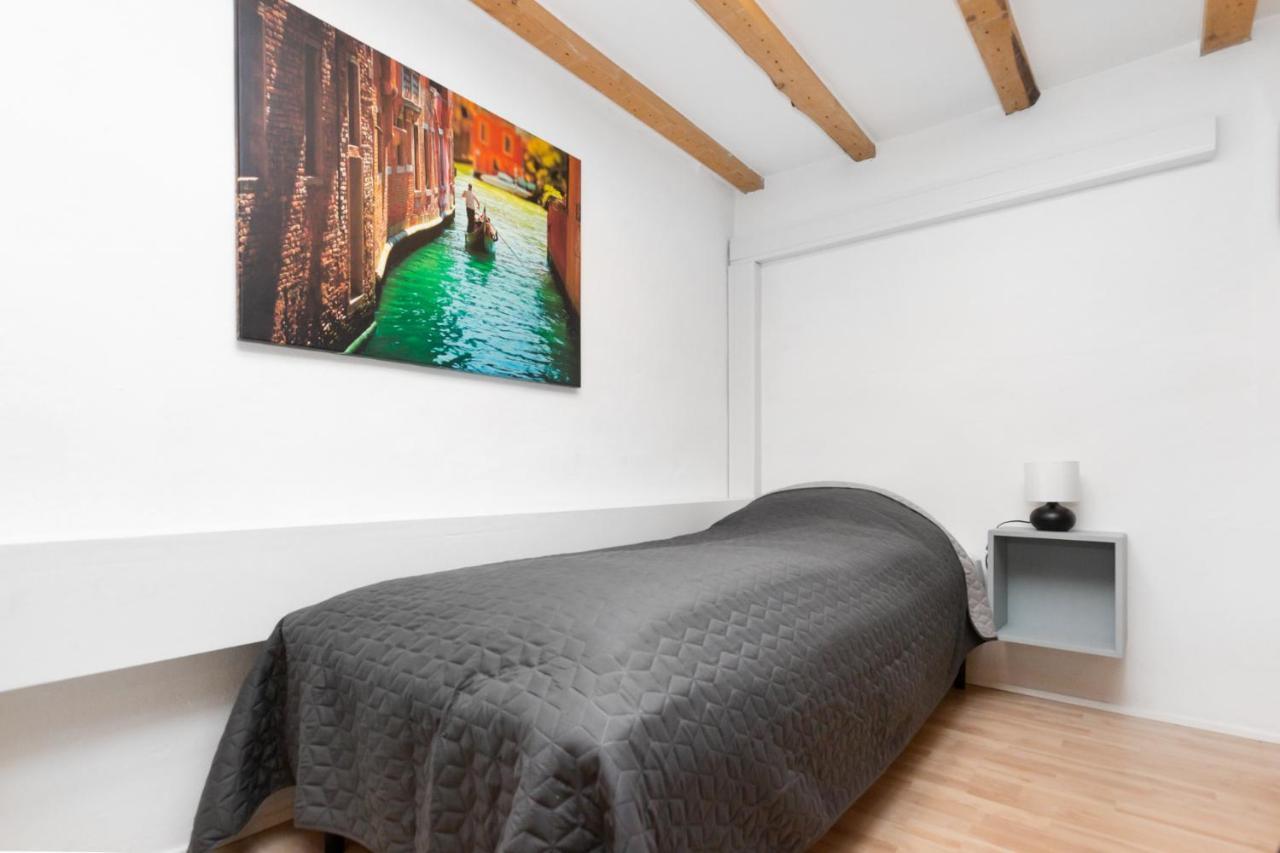 Moderne & Fuldt Udstyret Lejlighed M.Plads Til 4 Hojbjerg Dış mekan fotoğraf